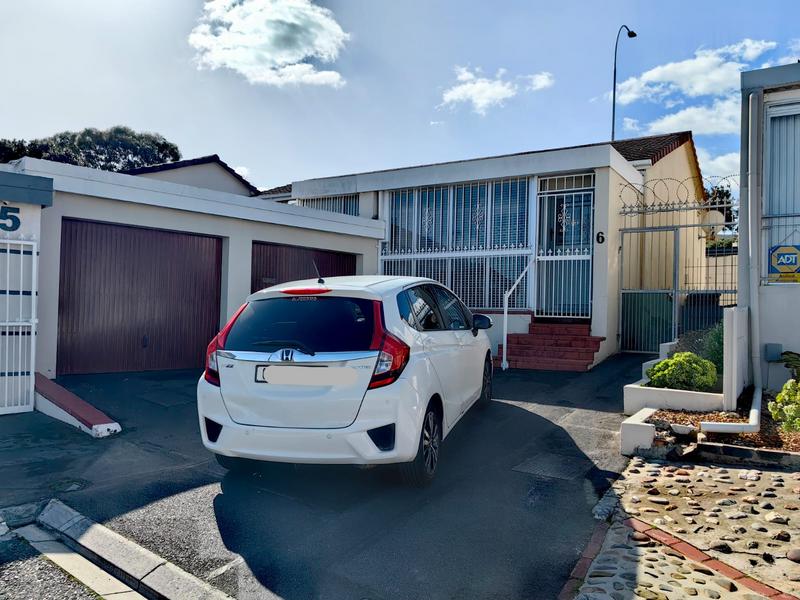 3 Bedroom Property for Sale in Panorama Western Cape